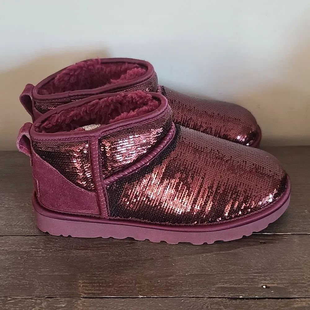 UGG Mirror Ball Ultra Mini Sequin Ankle Boots in Wild Grape Size 6 NEW 1151616